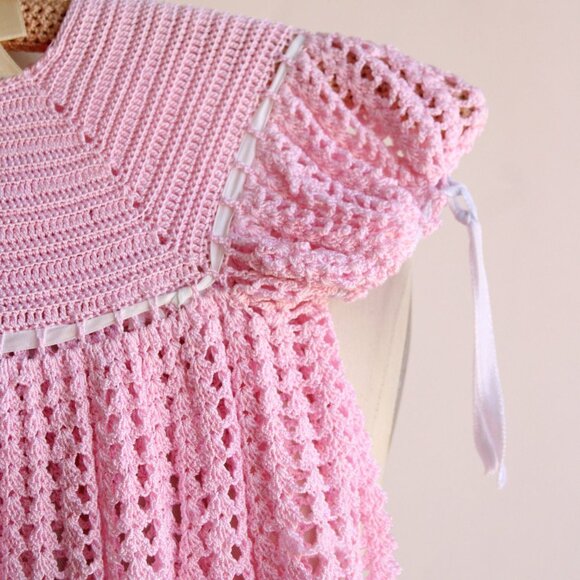 Vintage Baby Dress, Pink Little Girls Frock, Crochet - Picture 2 of 10